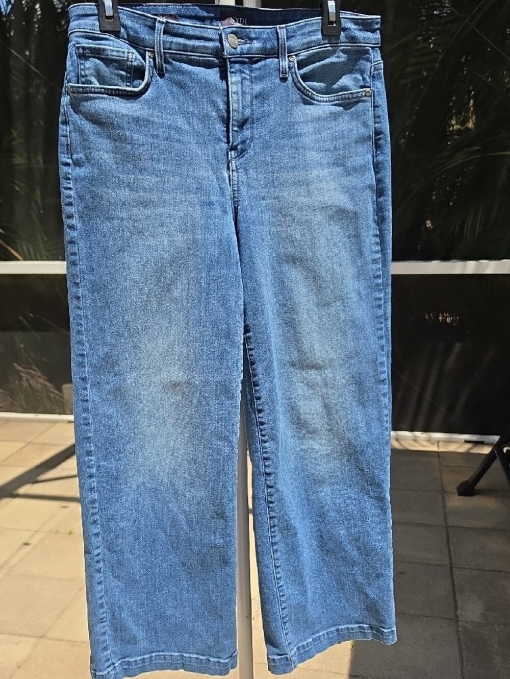 NYDJ Wide Leg Jeans Size 8 Lift Tuck Technology